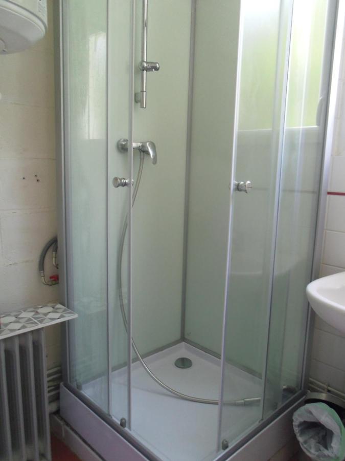 Chambre Meublee Sympa Proche Centre Ville Lorient Dış mekan fotoğraf